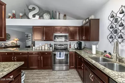 6710 N 74th Drive, Glendale, AZ 85303 - Photo 6