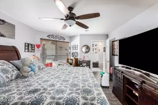 6710 N 74th Dr, Glendale, AZ 85303 - Photo 12