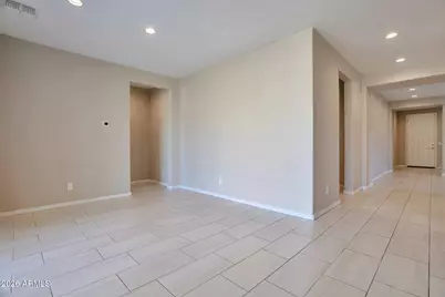 8026 W Wood Lane, Phoenix, AZ 85043 - Photo 16