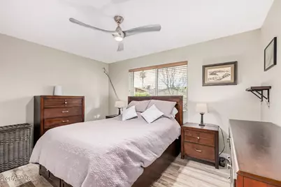 933 E 9th Drive, Mesa, AZ 85204 - Photo 16