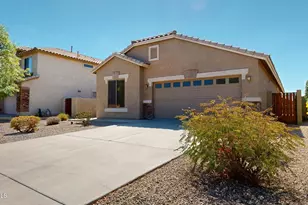 871 E Sherri Dr, Gilbert, AZ 85296 - Photo 4