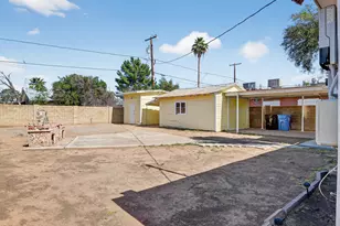 2242 E Harvard St, Phoenix, AZ 85006 - Photo 32