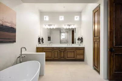 10060 E Blue Sky Drive, Scottsdale, AZ 85262 - Photo 22