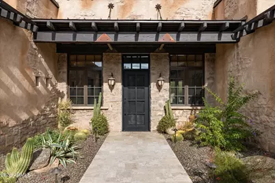 10060 E Blue Sky Drive, Scottsdale, AZ 85262 - Photo 2