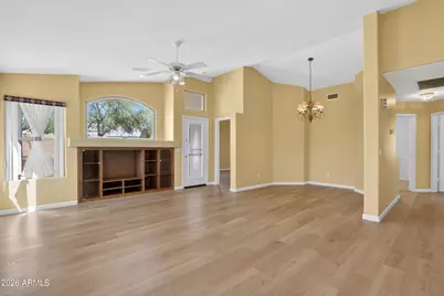 10416 W Runion Drive, Peoria, AZ 85382 - Photo 8