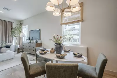 127 W Holcomb Lane, Phoenix, AZ 85003 - Photo 12