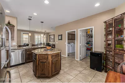 10925 E Portobello Avenue, Mesa, AZ 85212 - Photo 12