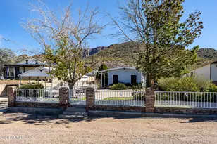 94 W Arnett Dr, Superior, AZ 85173 - Photo 10