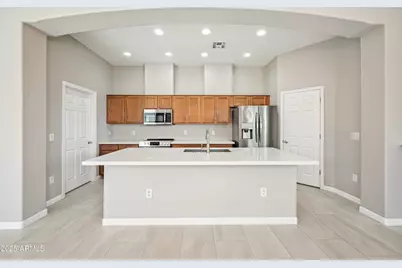 42424 N Gavilan Peak Parkway #7206, Anthem, AZ 85086 - Photo 6