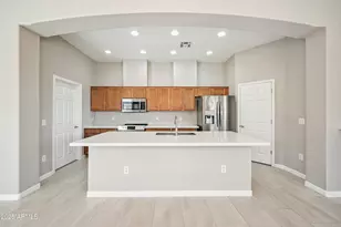 42424 N Gavilan Peak Pkwy, Anthem, AZ 85086 - Photo 6