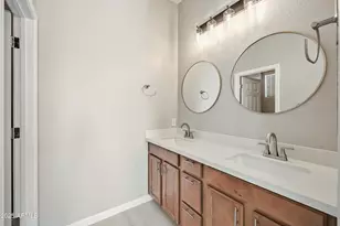 42424 N Gavilan Peak Pkwy, Anthem, AZ 85086 - Photo 14