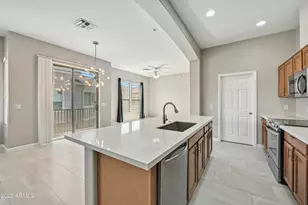 42424 N Gavilan Peak Pkwy, Anthem, AZ 85086 - Photo 2