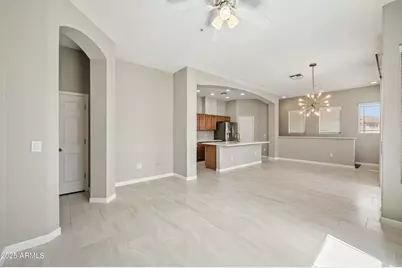 42424 N Gavilan Peak Parkway #7206, Anthem, AZ 85086 - Photo 8