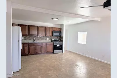 334 E Central Avenue, Coolidge, AZ 85128 - Photo 4