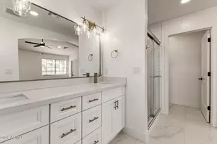 1411 E Rosemonte Dr, Phoenix, AZ 85024 - Photo 16