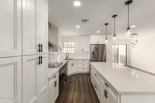 1411 E Rosemonte Dr, Phoenix, AZ 85024 - Photo 4