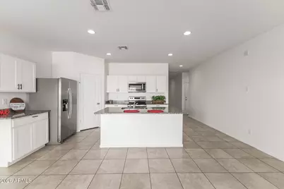 1180 W Paradise Way, Casa Grande, AZ 85122 - Photo 6
