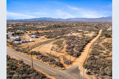 7565 W Derry Drive #9, Kirkland, AZ 86332 - Photo 4