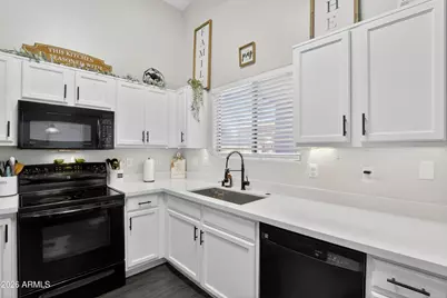 15369 W Hope Drive, Surprise, AZ 85379 - Photo 6