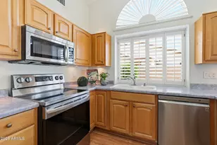 19602 N 89th Dr, Peoria, AZ 85382 - Photo 8