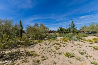 6140 E Peak View Road, Cave Creek, AZ 85331 - Photo 46
