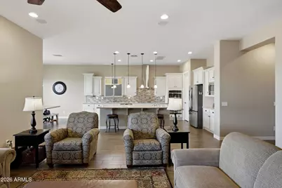 10016 W White Feather Lane, Peoria, AZ 85383 - Photo 18