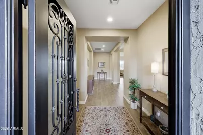 10016 W White Feather Lane, Peoria, AZ 85383 - Photo 10