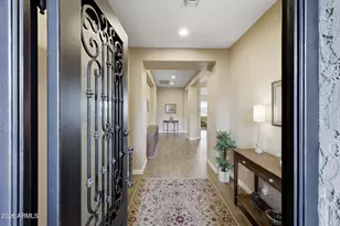 10016 W White Feather Ln, Peoria, AZ 85383 - Photo 10