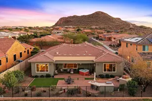 10016 W White Feather Ln, Peoria, AZ 85383 - Photo 4