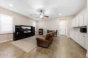 10016 W White Feather Ln, Peoria, AZ 85383 - Photo 40