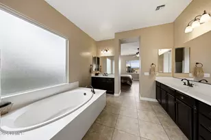 10016 W White Feather Ln, Peoria, AZ 85383 - Photo 30