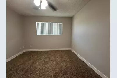 859 S Extension Road, Mesa, AZ 85210 - Photo 8