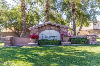 2032 N 77th Lane, Phoenix, AZ 85035 - Photo 4