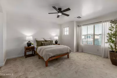 2032 N 77th Lane, Phoenix, AZ 85035 - Photo 16