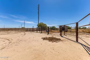13191 N Breeze Way, Maricopa, AZ 85139 - Photo 30