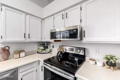 876 S Nebraska Street #9, Chandler, AZ 85225 - Photo 12