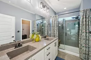 17419 W Oberlin Way, Surprise, AZ 85387 - Photo 32