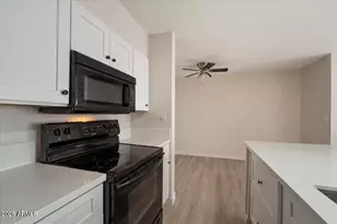 8055 E Thomas Rd, Scottsdale, AZ 85251 - Photo 8