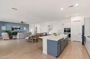 29055 N 136th Ln, Peoria, AZ 85383 - Photo 6
