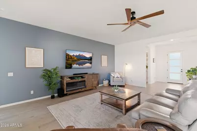 29055 N 136th Lane, Peoria, AZ 85383 - Photo 10