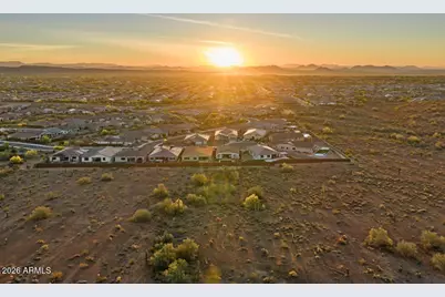 29055 N 136th Lane, Peoria, AZ 85383 - Photo 52