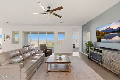 29055 N 136th Lane, Peoria, AZ 85383 - Photo 8