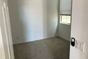 12430 W Levi Dr, Avondale, AZ 85323 - Photo 4