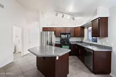 523 W Kelton Lane, Phoenix, AZ 85023 - Photo 12