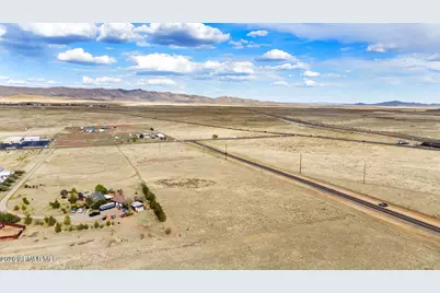 7080 N Coyote Springs Road #-, Prescott Valley, AZ 86315 - Photo 2