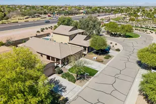 41330 N Salix Dr, San Tan Valley, AZ 85140 - Photo 6