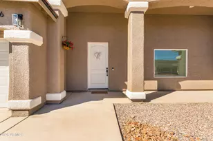 4156 S Lois Ln, Sierra Vista, AZ 85650 - Photo 2