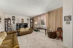 890 W Del Rio St, Chandler, AZ 85225 - Photo 8