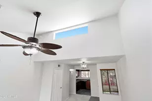 9990 N Scottsdale Rd, Paradise Valley, AZ 85253 - Photo 12