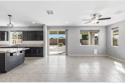 22477 N 95th Drive, Peoria, AZ 85383 - Photo 2